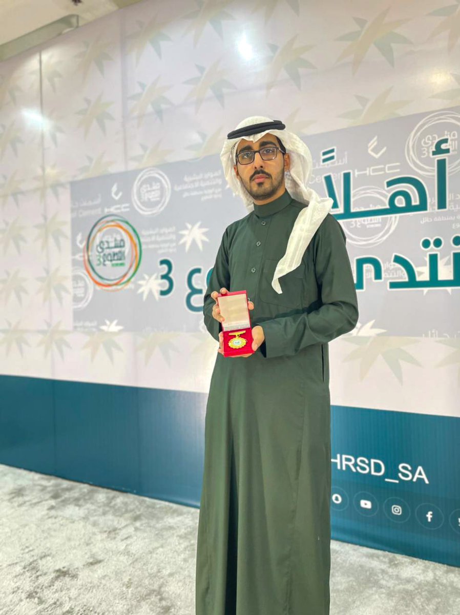 فهد العنزي tweet media