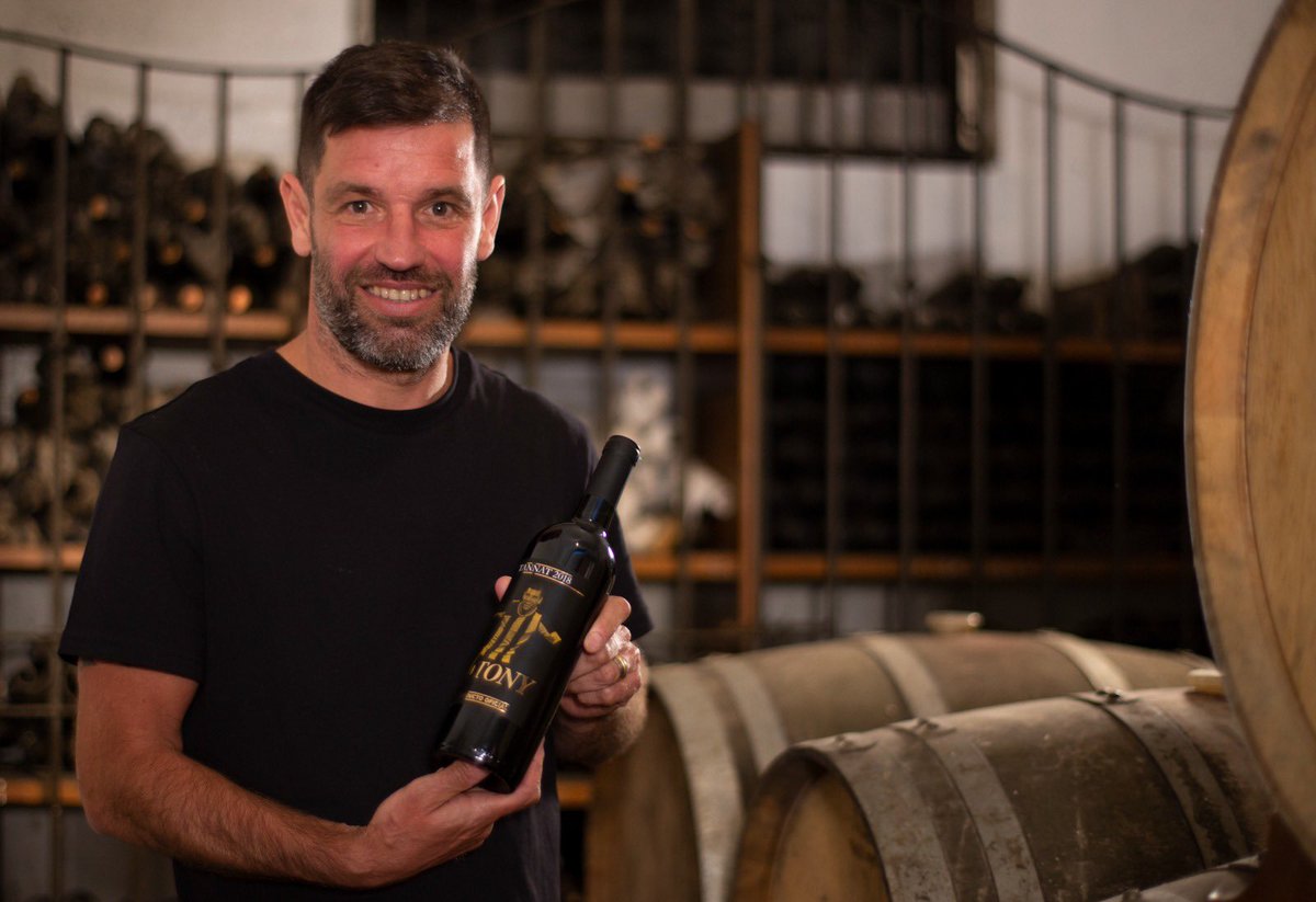 Tremendos los vinos del Maestro Tony, pedilos en vinostonypacheco.com o Mercado libre