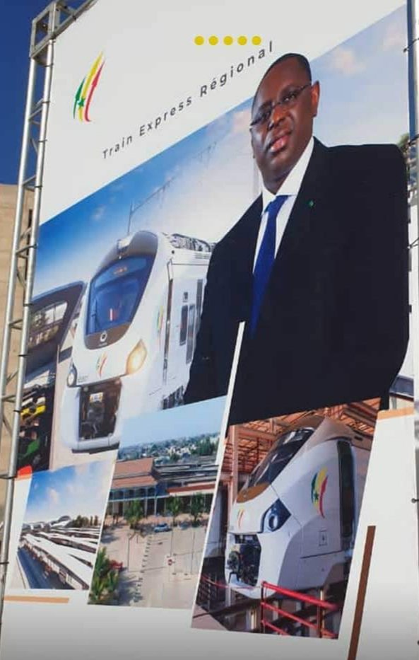 ISEMS1's tweet photo. L'Isems Mauritanie saisie l'occasion de la mise en service du TER pour le feliciter le peuple sénégalais et son  Gouvernement pour cette grandiose realisation. Une fierté pour le pays. https://t.co/7bjuQb2nIb