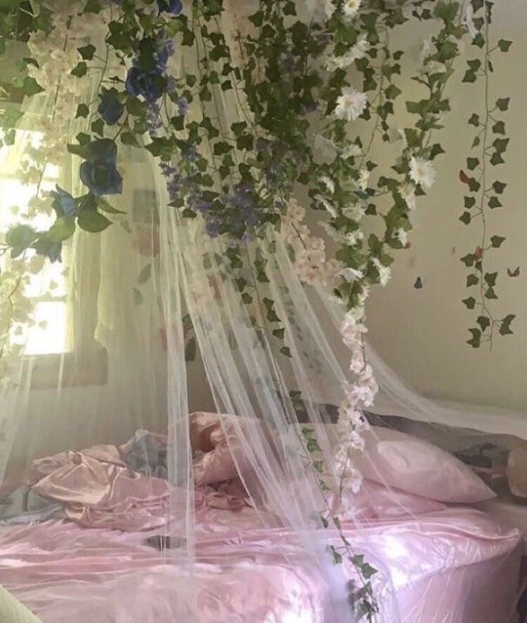 seokuva's tweet photo. wanna live here 🌸🦌🌱🌟 https://t.co/ayhNOUR3Um