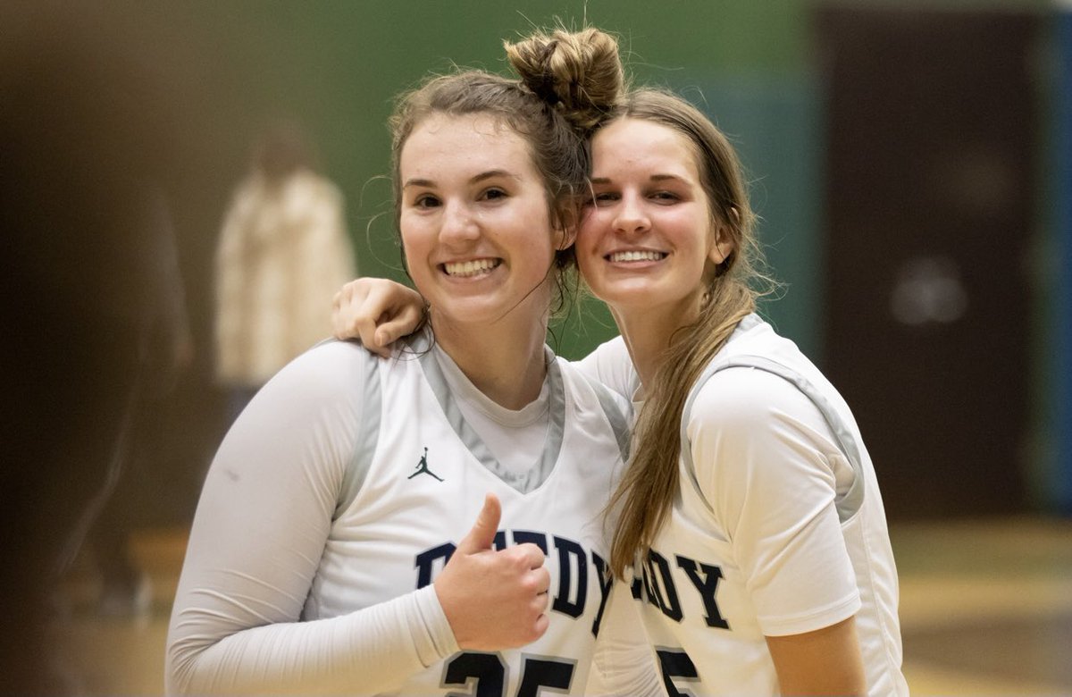 MOOD: 
Being back in the gym with our family this morning!!! Great day to be a Lion!! Tournament szn starts again tomorrow!!! 😬😬😬😬 #rhsroar