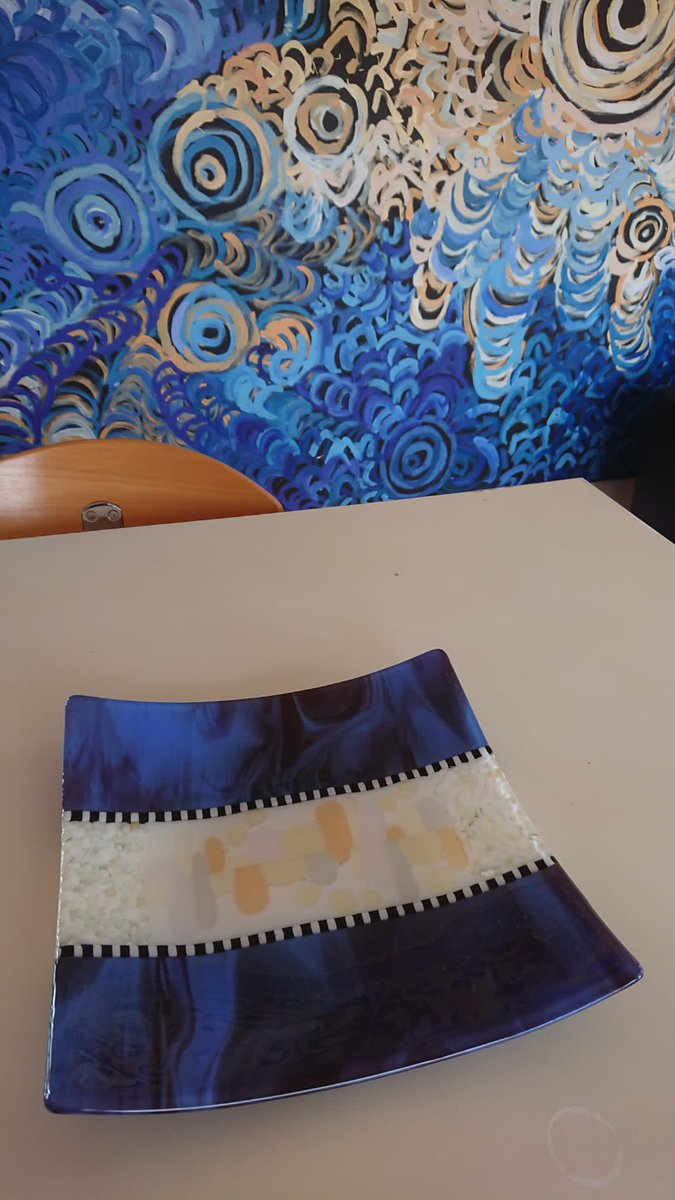 Happy to hear my commissioned dish arrived safely in Australia and my client is delighted.  (Thank you "#PACK&amp;SEND UK" Cambridge branch for the excellent packaging.)