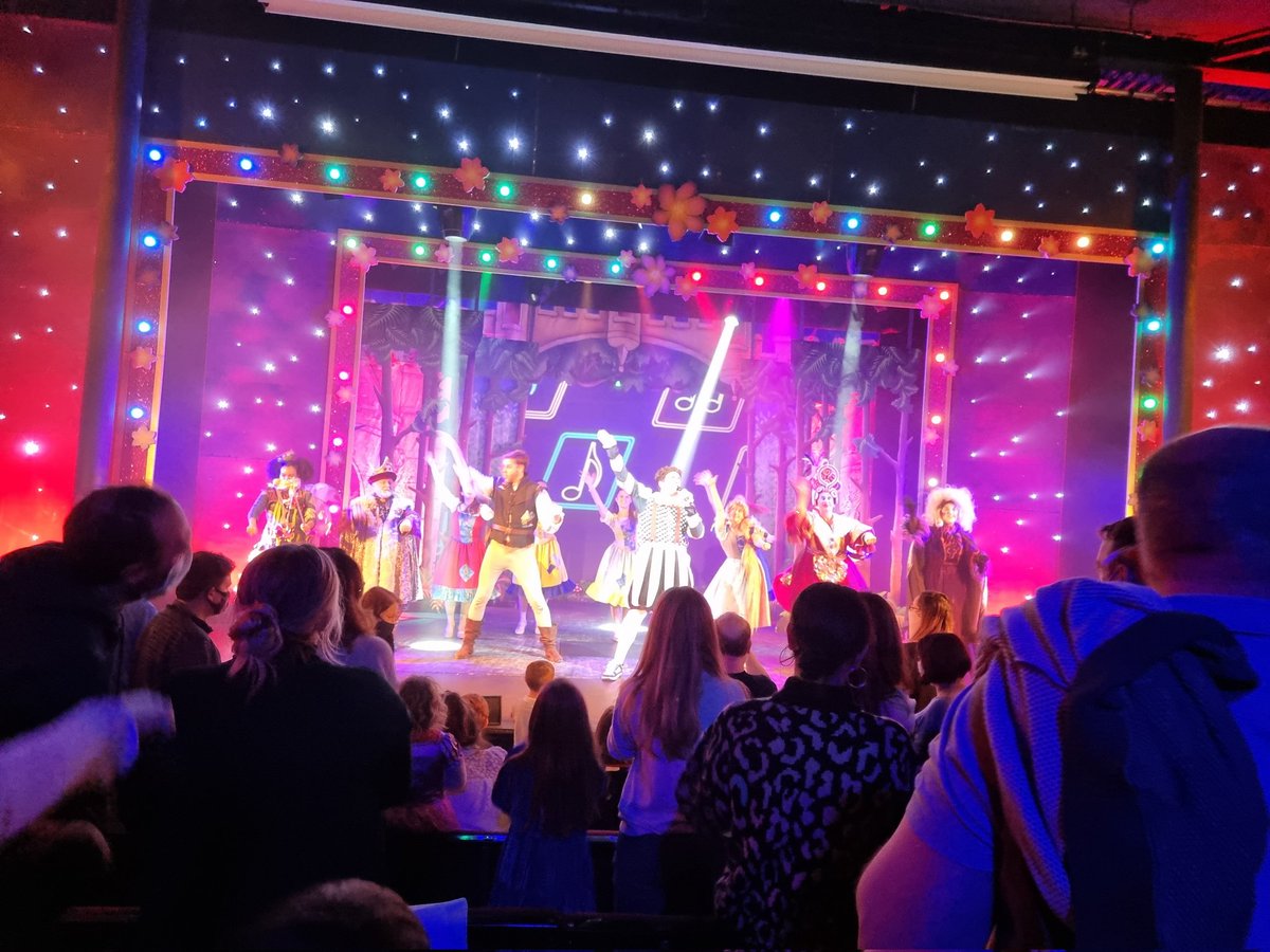 Back in the theatre and another painfully funny panto from <a href="/tommyswifty/">Tom Swift</a> and <a href="/WickedProd/">Wicked Productions</a> this afternoon. Fantastic time had - go see it!