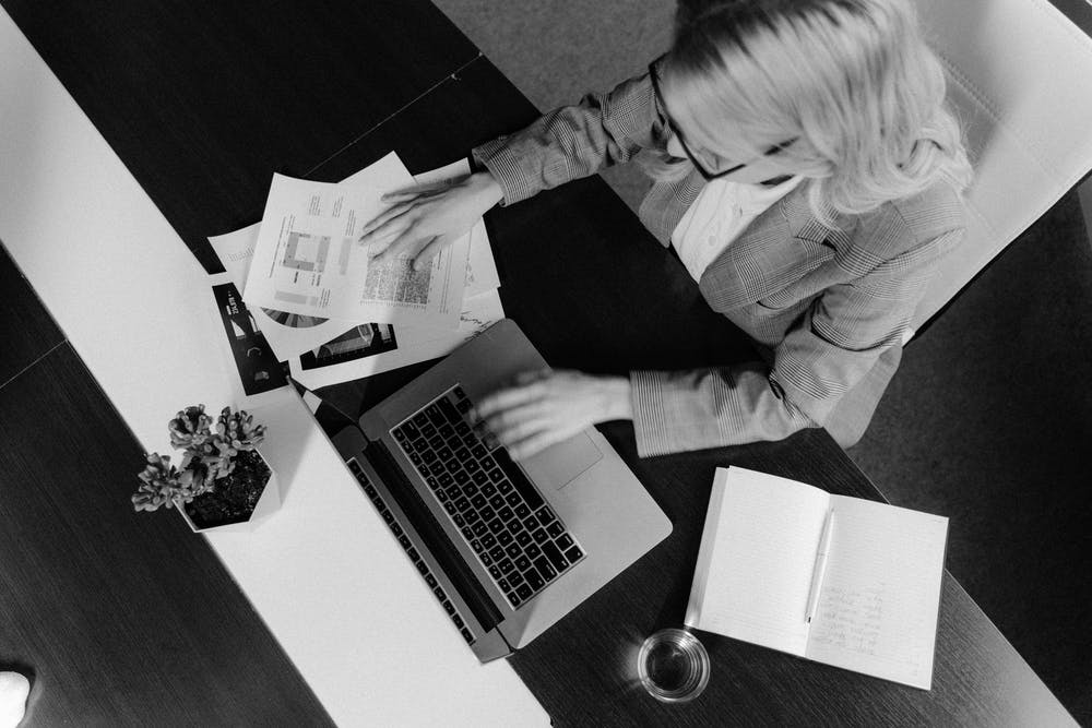 CTMediation's tweet photo. Connecticut law does not require divorce mediators to be board-certified practicing attorneys to conduct mediation, but it is strongly recommended that you consult a licensed family law attorney: https://t.co/ezb7TRbHNM. https://t.co/cbHrB5LUZJ
