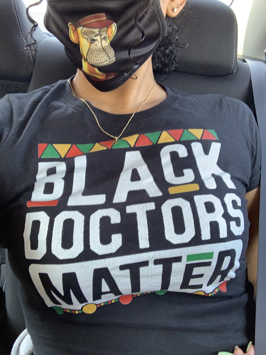 #BlackDoctorsMatter + my brother @ElectionDayMad1 @BoredApeYC ape on my face mask ✊🏽✊🏾✊🏿 #BAYC