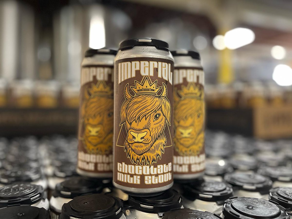 4HandsBrewingCo's tweet photo. NEW BEER!
Imperial Chocolate Milk Stout is now available on draft and in four-packs of 16oz cans at the brewery and will be hitting store shelves and draft walls statewide in the coming weeks!

Brewed annually since 2012, Chocolate Milk Stout is, by far, our most popular... https://t.co/9XdoFDiLLY