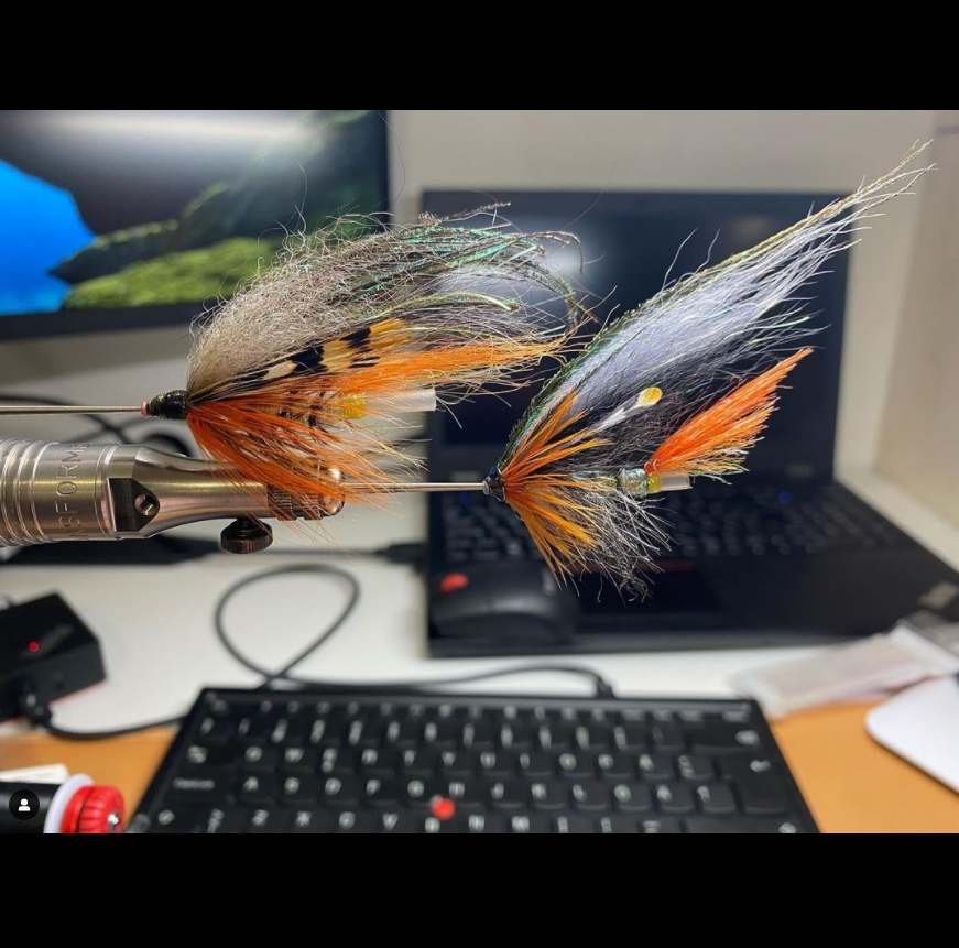 Strungmag's tweet photo. Great Comparison
tied by @tonypetter
Nice to tying 😊very old school vs new school #eräkontio #tiurauistin #eumerfishing #frödinflies #riverbugfinland #flydressing #flytyingspecialist #futurefly.dk #speybrothers
https://t.co/hIveynfLXj Subscribe Today! https://t.co/m6hc4YeOn9