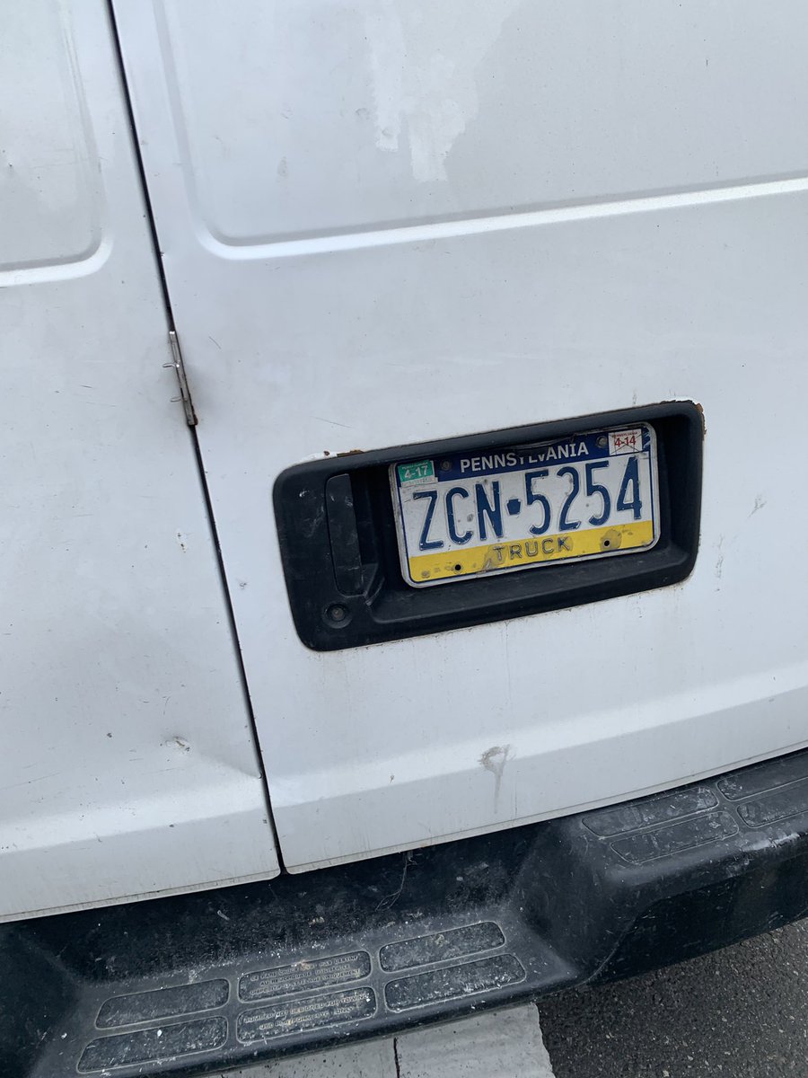 Sooo much parking in the city today, and yet, this guy. Literally open spots across the street.