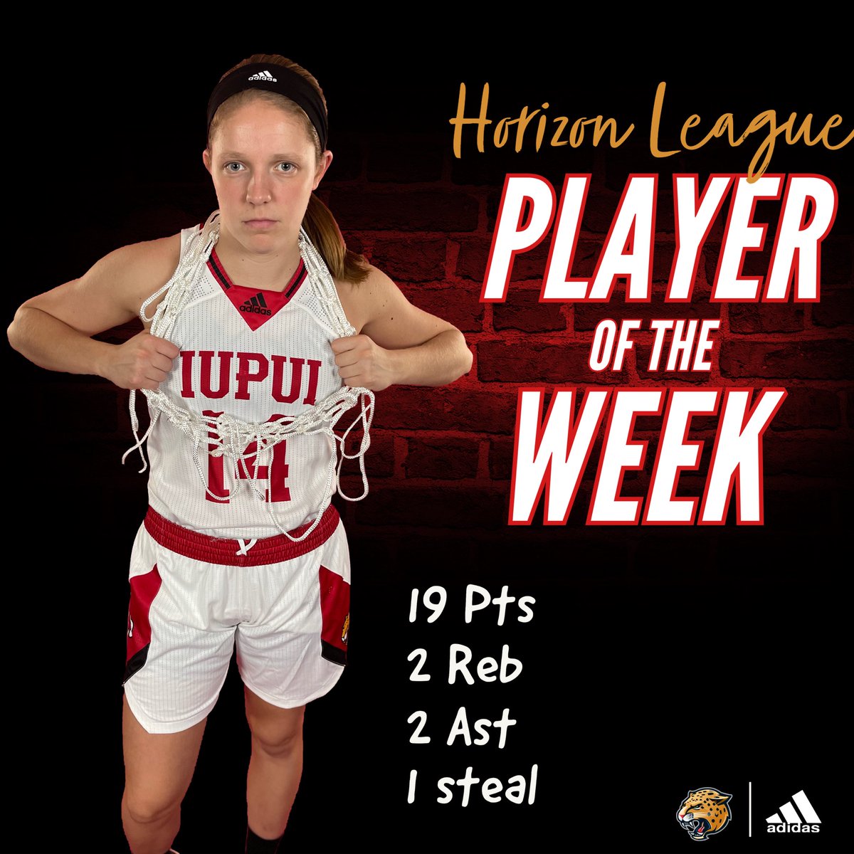 Shoutout to Rachel McLimore on picking up her first #HLWBB Player of the Week honor 👏 

🔴 19 Points
⚪️ 2 Rebounds
🔴 2 Assists
⚪️ 1 Steal 

#4us #JagsRoar <a href="/Racmac14/">Rachel McLimore</a>