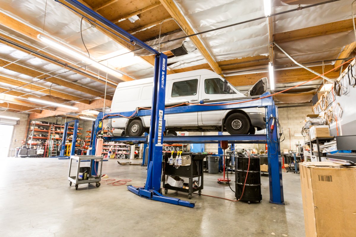 Riverside_Trans's tweet image. With the right knowledge and a team that cares about their customers, we'll have you back on the road safely. #RiversideTransmissionCenter #TransmissionRepair #FullServiceAutoShop #RiversideCarRepairs #RiversideCA