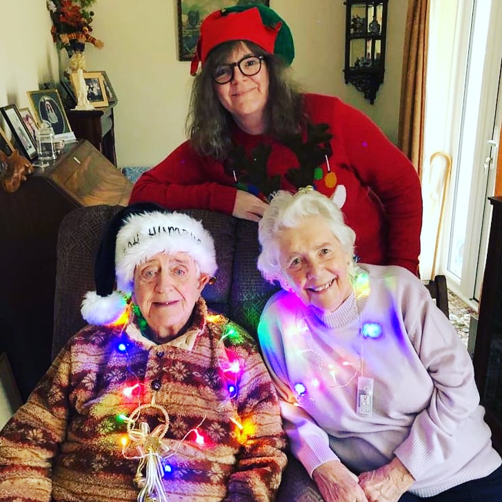 CullifordHouseA's tweet photo. Duch a special Christmas spent with family
I am grateful for their love & memories we've made together
Some1 missing from these pics;
I think about her often since we've become estranged &send her love too
Anyone who is going through similar I send u love too🥰
#notalwaysperfect https://t.co/ApMpFxGGhZ