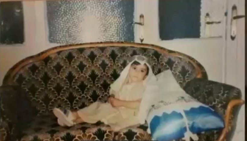 arslagn's tweet photo. 3 yaşındaydık arap şeyhi ol dediler, gerekeni yaptık. https://t.co/KH4C4UXxUd