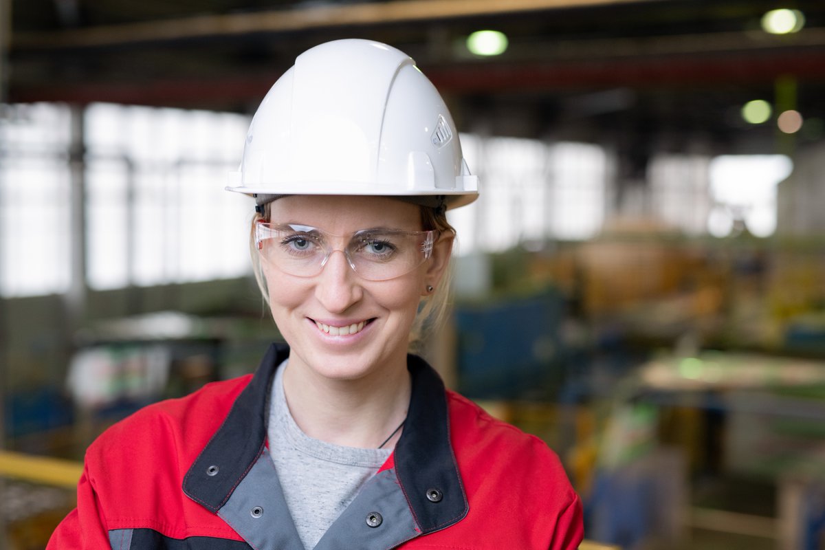 The start of a new year is the perfect time to reevaluate operations at your business, and that includes #uniform management! Find out what needs changing for 2022 when you read our latest #blog. gormanuniform.com/uniform-servic…