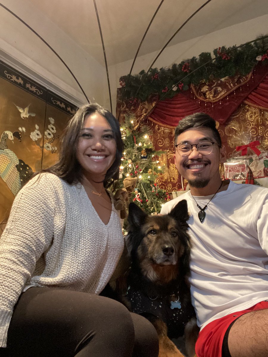 yemmellem's tweet photo. lots of holiday plans got cancelled, but still made the best of it with the best of them 🥺 https://t.co/40tRbwjz1F