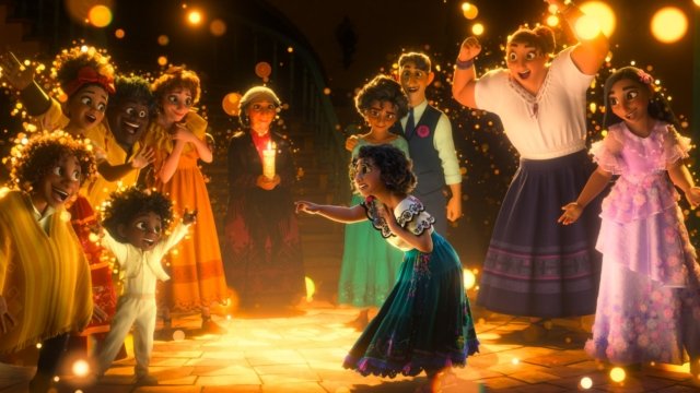 SebastianVerdeC's tweet photo. Por fin pude ver ENCANTO y me gustó.

Es una historia sencilla, pero encantadora, que goza de una CÁTEDRA de animación y musicalización a cómo Disney y Lin-Manuel Miranda lo llevan haciendo desde hace años.

Muy bonita y divertida. No la dejen pasar por alto.

#Encanto https://t.co/VJ4EYfnkIT