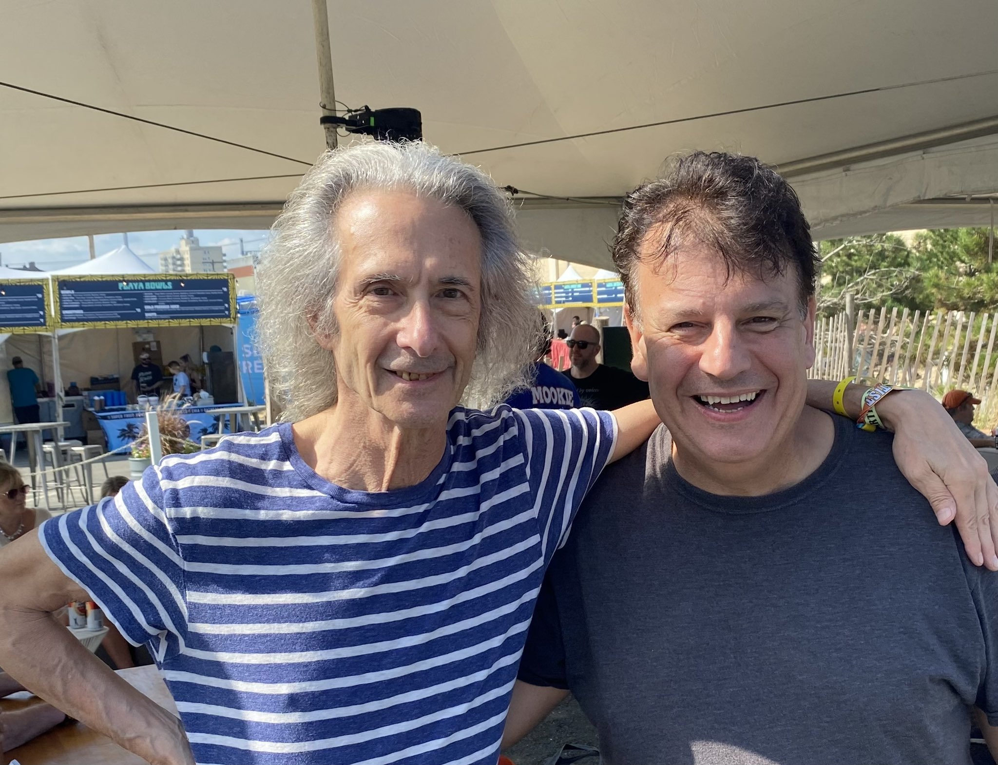 Happy Bday Lenny Kaye! 