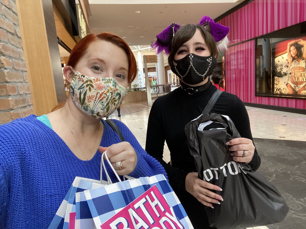 Aureylian tweet media
