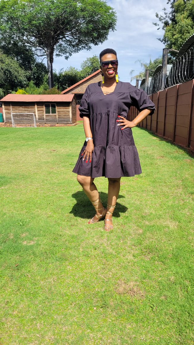 vmvcc_sv's tweet photo. 💛🖤
Can a #woman have 'enough' jewelry?

...no!!

Order your favourites now 👇
https://t.co/owETWtqEi9

Aldi | Lidl | Zara | Chanel

#GirlTalkZA
#smallbusiness https://t.co/1czGnsJNa0