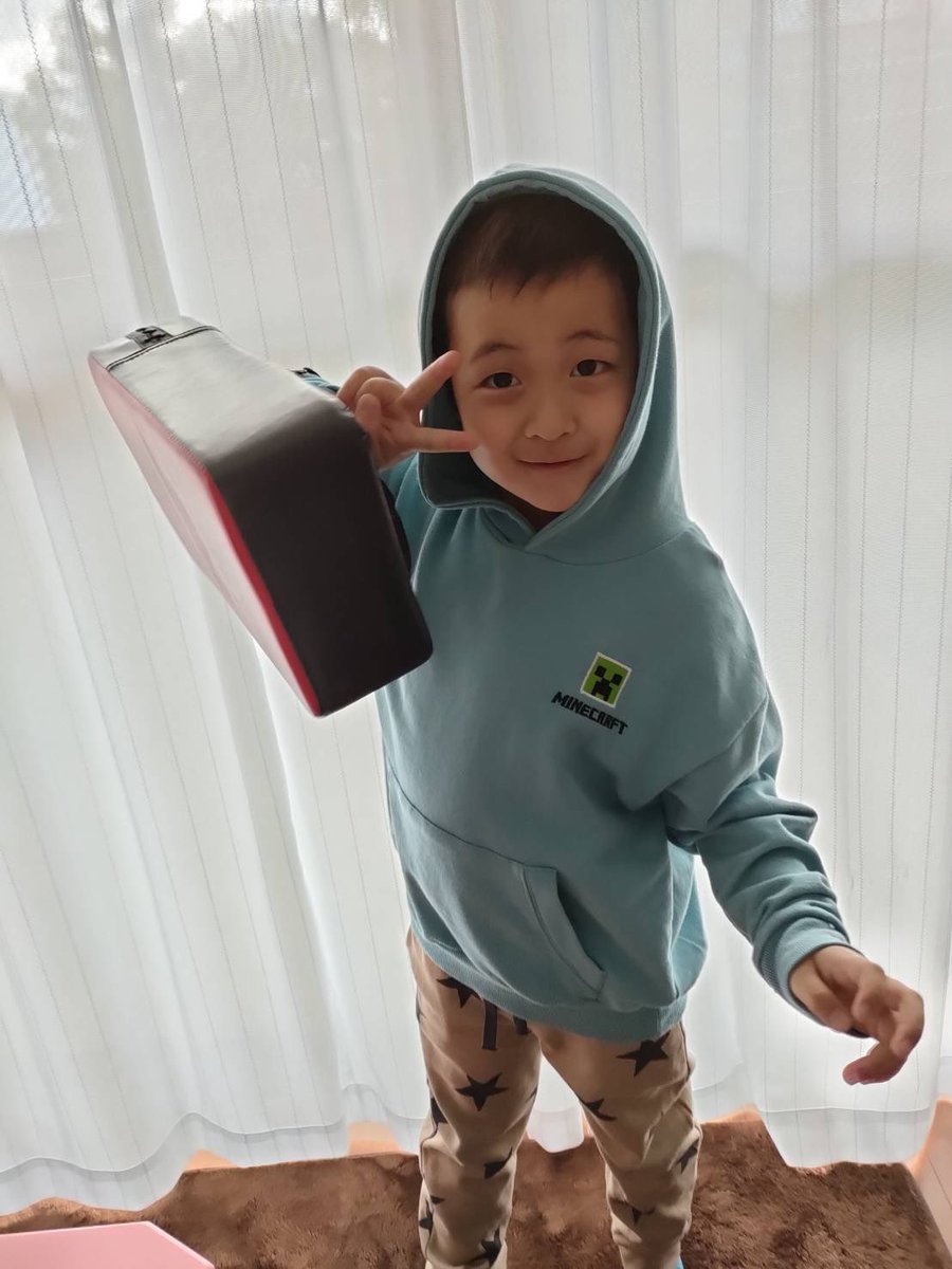 8ryosk81's tweet photo. 今年は釣り納める事もなく終わりそうやな格闘技はじめよ
#ﾘﾄﾙﾏｯｸ https://t.co/MspMSqyRJv