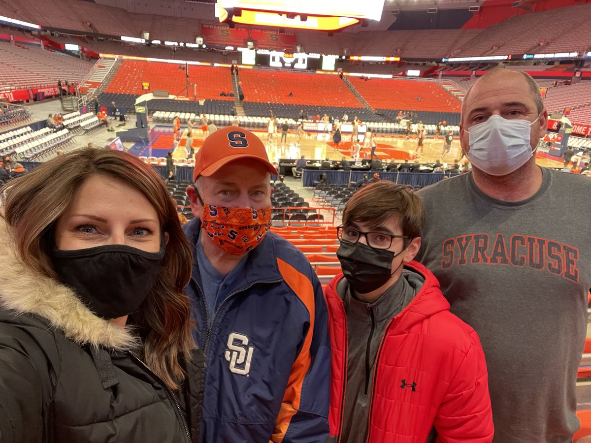 scasper27's tweet photo. So pumped to be in the NEW #syracusedome #cusesuperfan since 1983! https://t.co/AKoaD8mO40