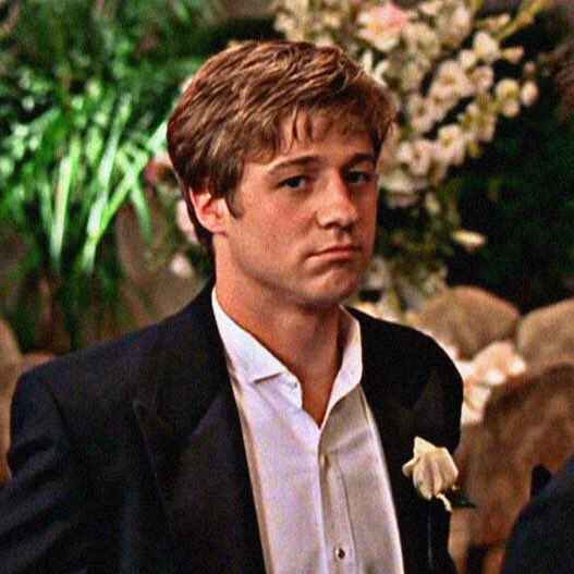 ⠀ 
⠀ 
               𝖰𝗎’𝖾𝗌𝗍-𝖼𝖾 𝗊𝗎’𝗈𝗇 𝖿𝖾𝗋𝖺𝗂𝗍 𝗉𝖺𝗌
⠀ ⠀             𝗉𝗈𝗎𝗋 𝗌𝖾𝗌 𝖻𝖾𝖺𝗎𝗑 𝗒𝖾𝗎𝗑.

                  #TMCHRISTMASBAL 
⠀
⠀