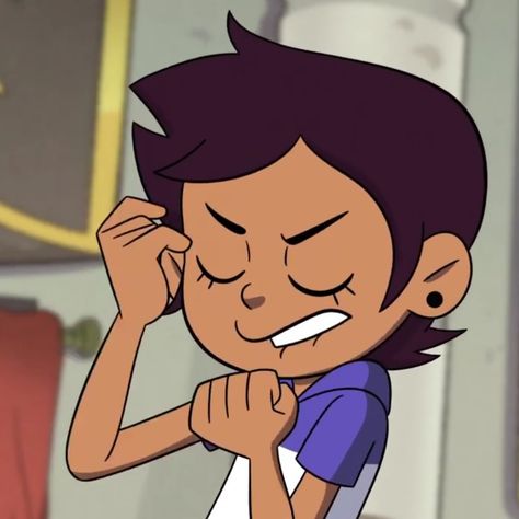 TransfemSupport's tweet photo. Today's second transfem (headcanon) of the day is Luz Noceda! She is a 14 year old gendernonconforming Dominican from The Owl House that is canonically Bisexual and has an awesome girlfriend named Amity! https://t.co/tAjMVRMDfr