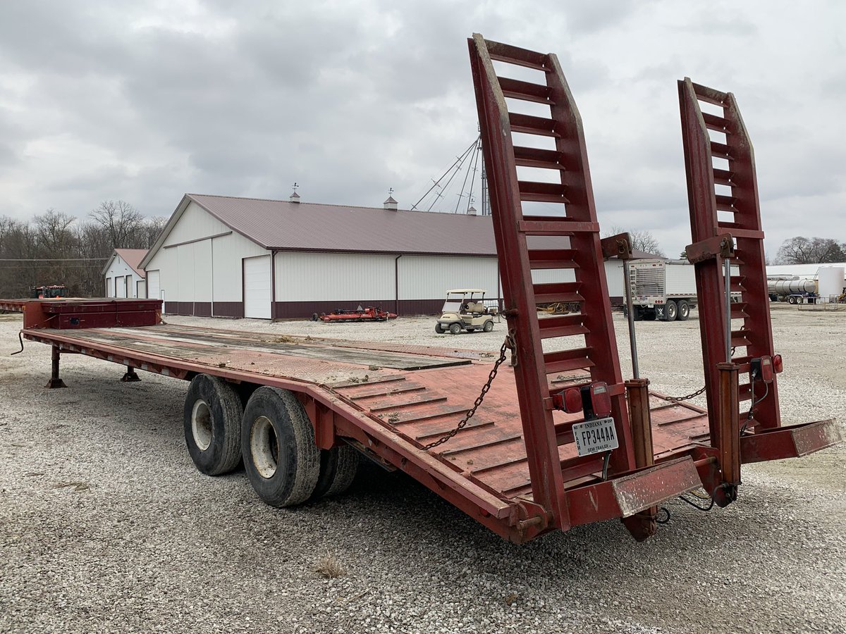JMCampbellFarms's tweet photo. FOR SALE:1973 ASI flatbed w/hydraulic ramps. 102” wide, Top deck 10’, Main deck 31’, dovetail 6’, ramps 8’. Elect. Hydraulic power unit under deck for ramps. Main I beams not rusted out. Solid oak deck. Decent tires, good brakes. GVW 70k lbs. Selling for something larger. $12,500 https://t.co/X0wjK2kjYN