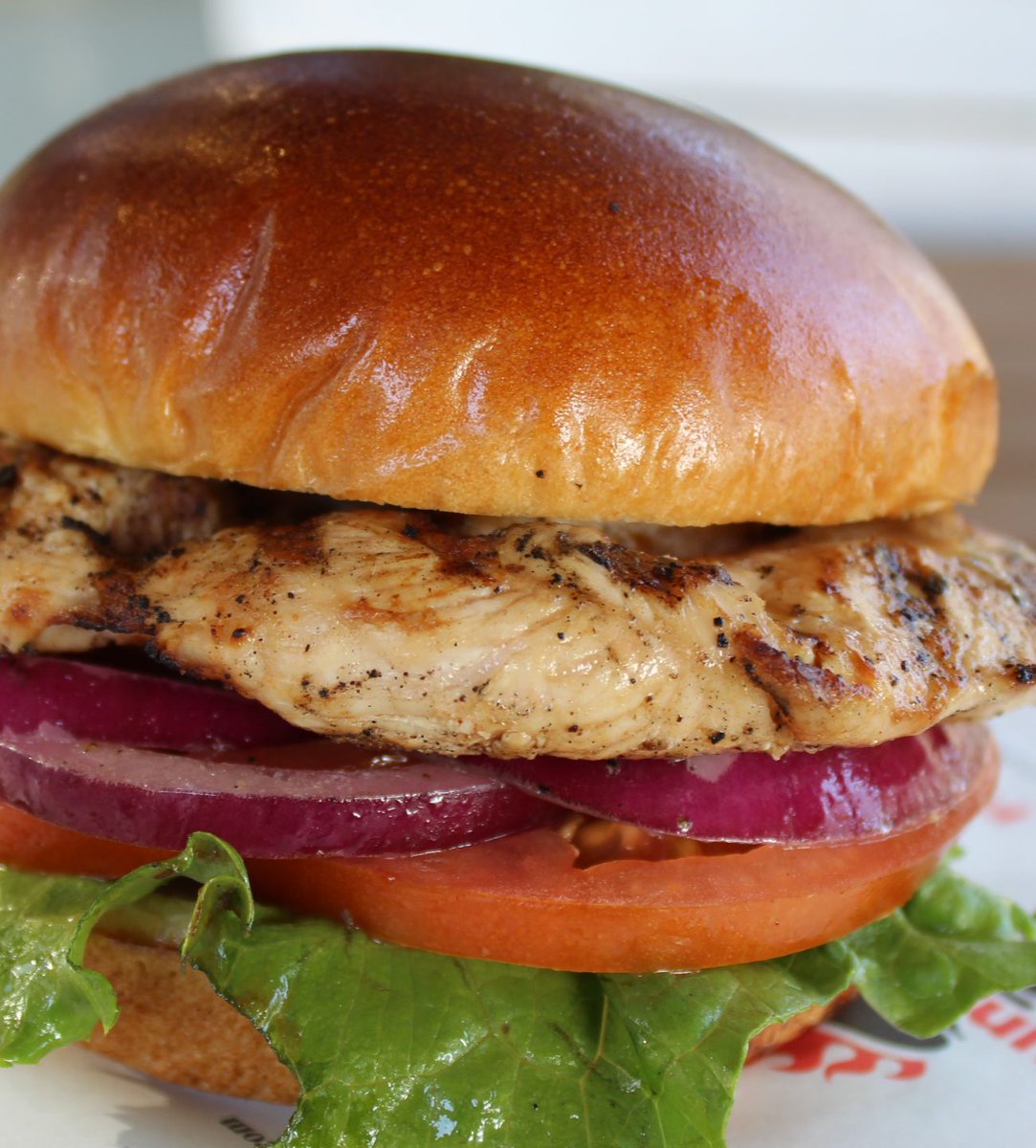 FunburgerGrill's tweet photo. Feeling hangry? We've got you covered! 😉
.
𝐃𝐨𝐨𝐫𝐃𝐚𝐬𝐡, 𝐆𝐫𝐮𝐛𝐡𝐮𝐛, 𝐔𝐛𝐞𝐫𝐄𝐚𝐭𝐬, 𝐏𝐨𝐬𝐭𝐦𝐚𝐭𝐞𝐬 
🍔 https://t.co/XYncuVAZ5v | (805) 527-2515 🔥

#FunBurger #Burger #SimiValley #CA #CaliDelivers https://t.co/cD4aUmFg6D