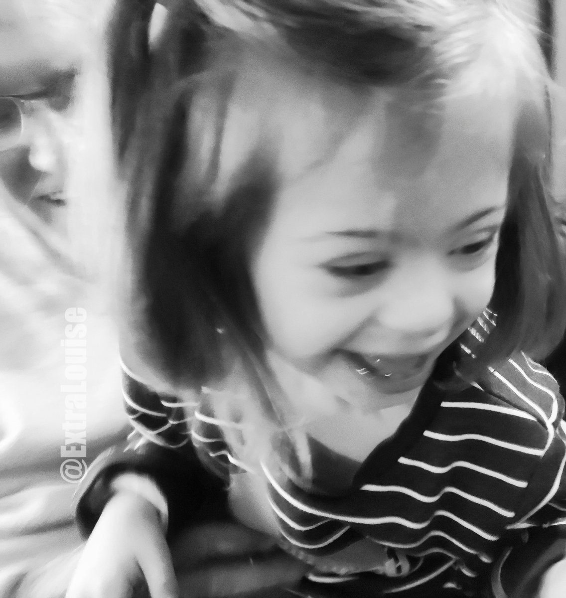 ExtraLouise's tweet photo. N'oubliez pas : le sourire est contagieux.
Et de ce virus là on n'en a jamais assez !
Changeons ensemble l'image du handicap et de la trisomie21
Donnons du sourire à la Différence
https://t.co/xRIN4OESYT https://t.co/Nil3kTrdiz