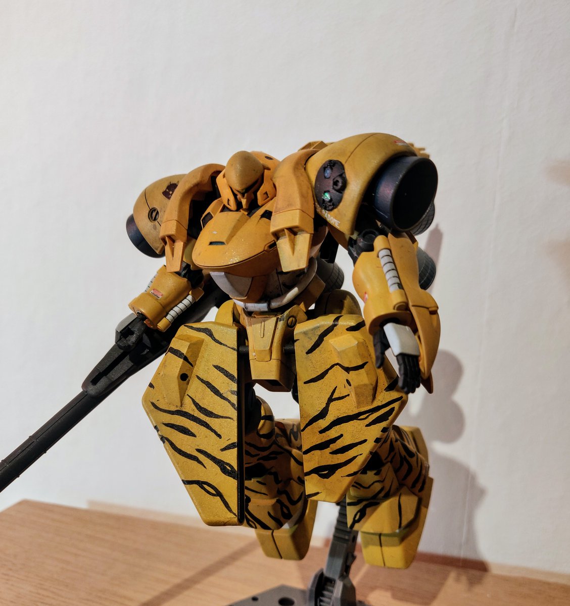 BuildsTora's tweet photo. a commission made by @Neonlightillusi !!! Give him a follow!
#gunpla #gundam #plamo　
#ガンプラ ＃ガンダム　＃プラも https://t.co/yOUQK0yuMb