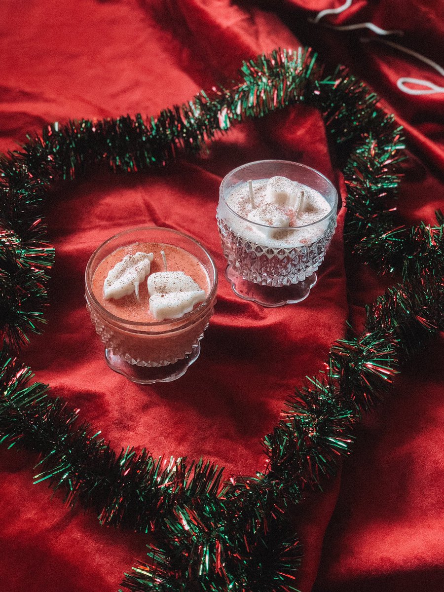 whimsicalneedle's tweet image. all of my remaining Christmas candles are 50% off this week! 🕯 a lot of the scents are still great for the wintertime so check out this great deal while it lasts 🤍✨ etsy.com/shop/whimsical…