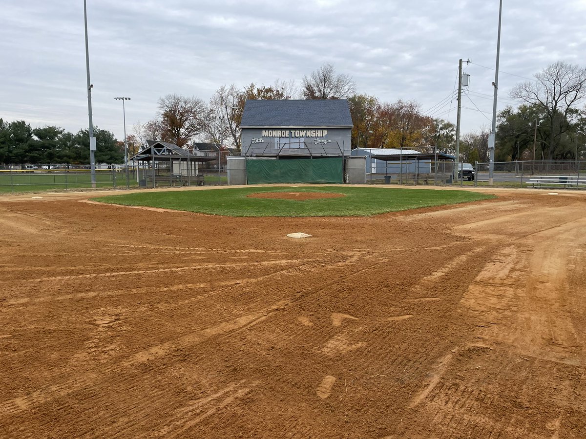 MonroeTwpLL's tweet image. Hope everyone had a Merry Christmas and Happy Holidays!

Time to register for Spring Ball! 

Be sure to sign up: mtlittleleague.com

Also, check out the renovations to our Majors/Intermediate Field – the first of many changes coming to MTLL!