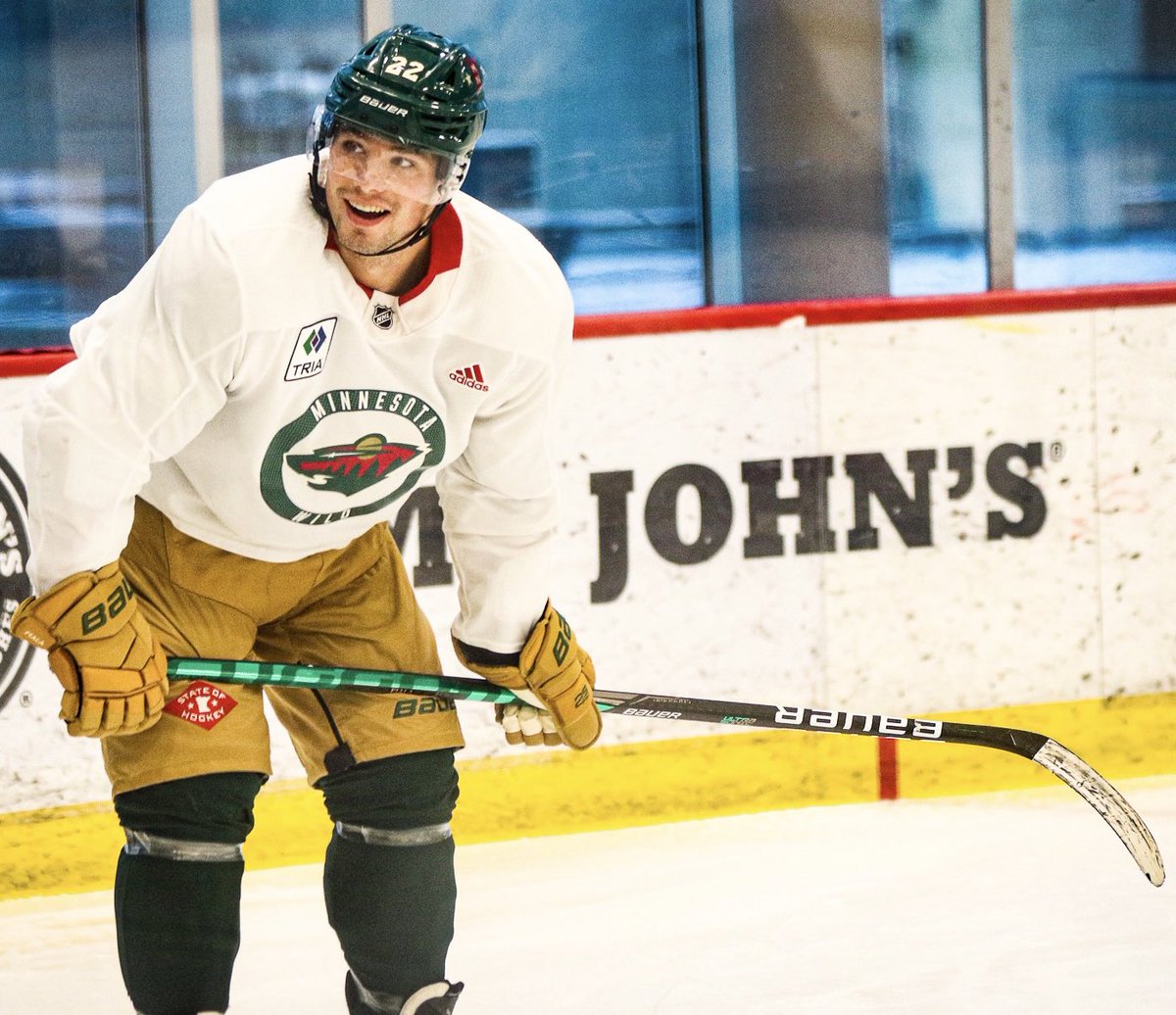 mnwild's tweet photo. big smiles 😊

#mnwild https://t.co/hi01vFP5Q0