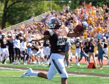 hoodie_walto's tweet photo. After a great call with @CoachLimbach I am blessed to receive and offer from Valpo!!
@valpoathletics @wthsfb @CoachBigPete @coachskoik11 
@EDGYTIM https://t.co/6nzpaaotac