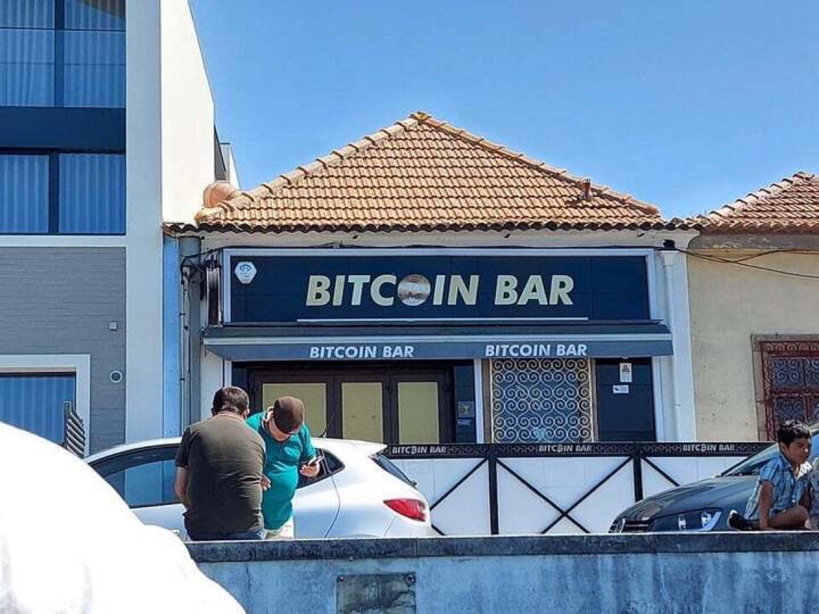 Welcome, to the #Bitcoin bar in Portugal 🇵🇹