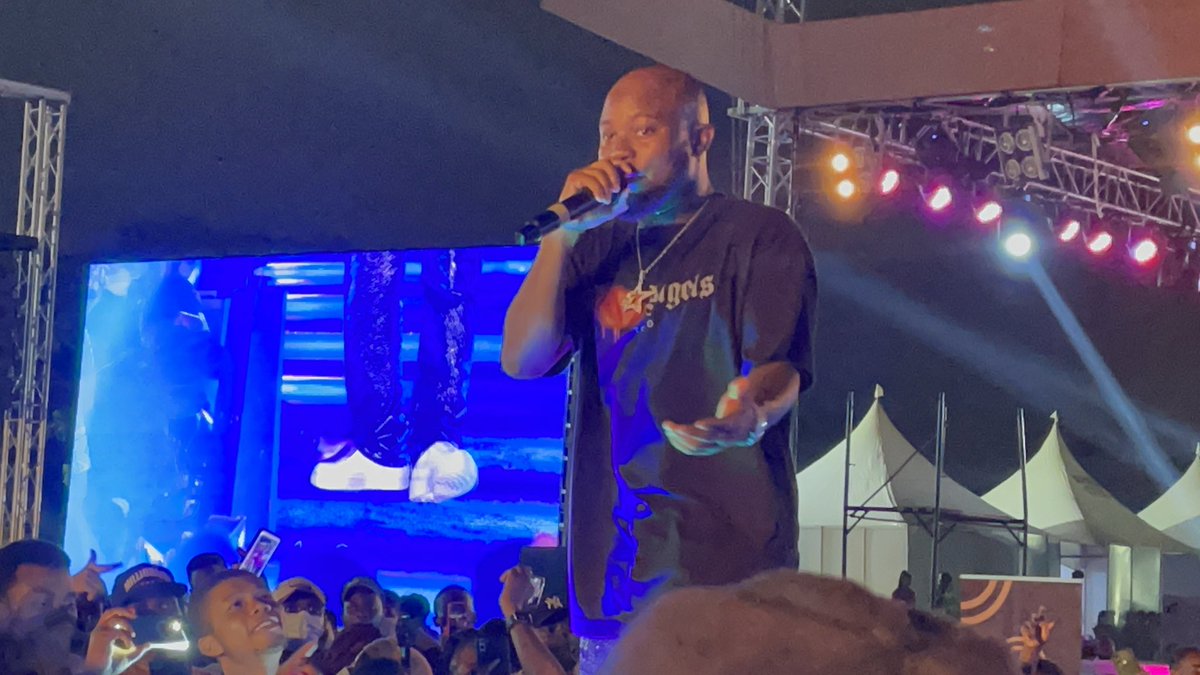 gipaghana's tweet photo. @IamKingPromise  promised and he delivered like the King he is at the Taste of Ghana 2.0. 🤗🤗👏🏽👏🏽👏🏽👏🏽 #TOG2021 #GhanaOnTheGo #GrowInGhanaGrowWithGhana @GuinnessGhana @moigovgh  @GEPAGhana @RYofiGrant https://t.co/LUHYxukWon