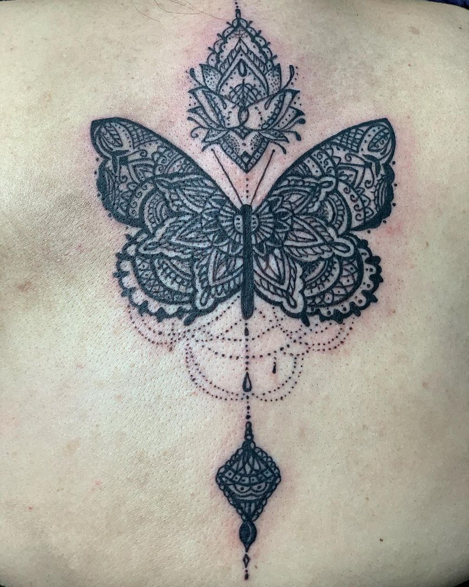 TattooFiesta's tweet photo. Butterfly mandala
By Julio

#mandala #mandalatattoo #butterflymandala #flowertattoo #flower #butterfly #butterflytatoo #tattoos #tattoofiesta #duluth #georgia #duluthtattoo #tattooed #tattoolovers #tattooartists #art #ink #inked #artist #Julio https://t.co/PLXPbETfeI