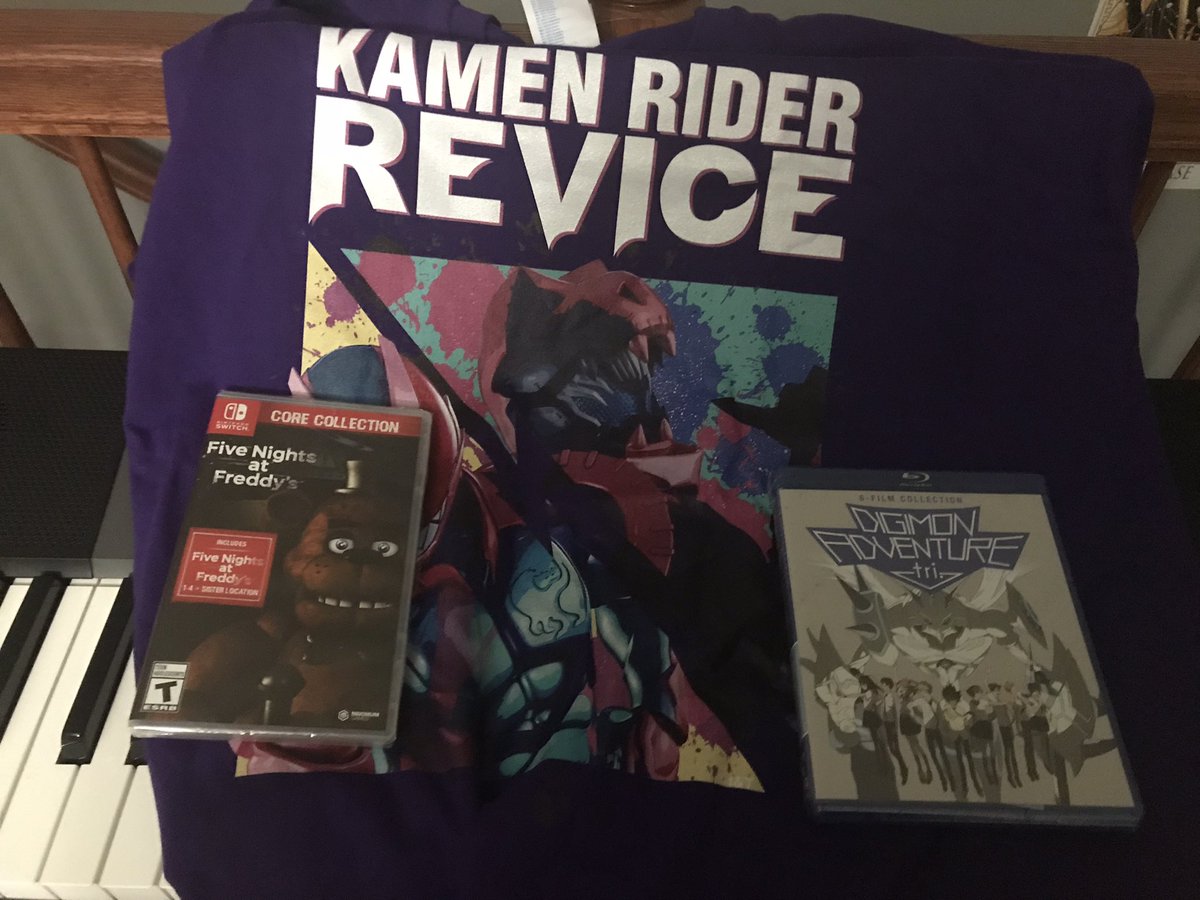 lygerzero14's tweet photo. @harmoairgetlam @TeamRiderUS Awesome that you picked purple too! https://t.co/MrCVeYClaT
