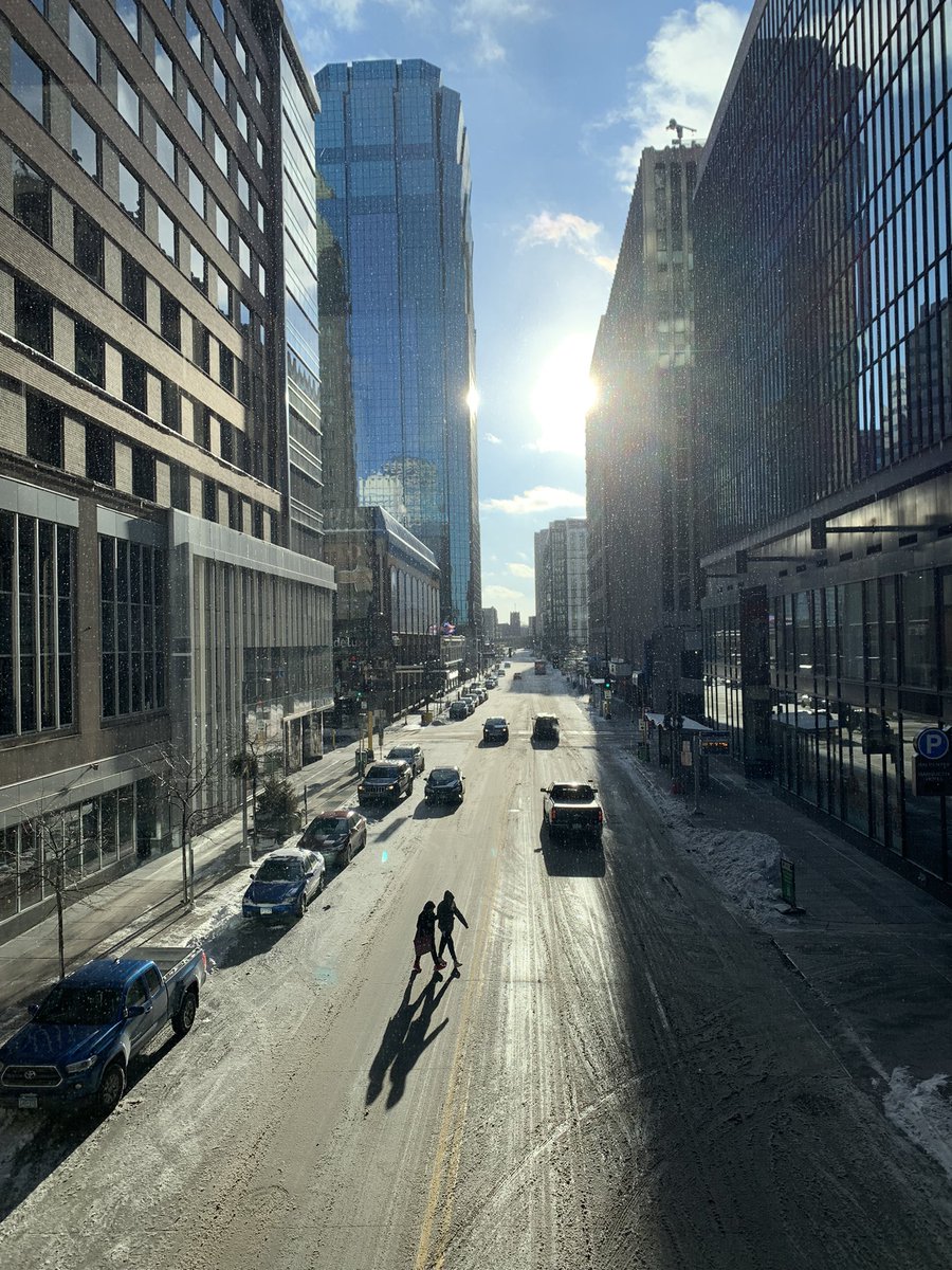 Mfs be telling me to touch grass

Bitch where? 😐