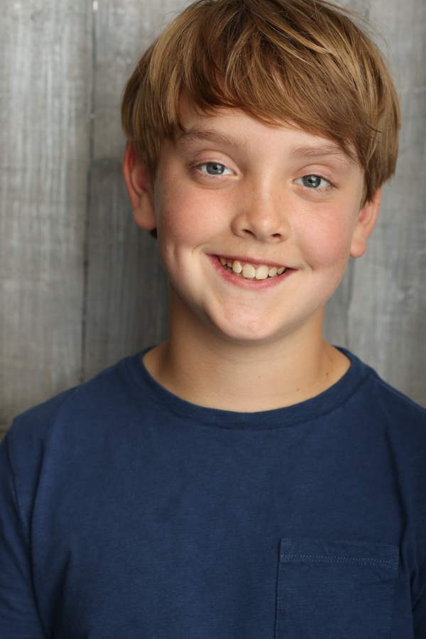 Star_Kidz's tweet photo. What did @oneillmonahan have to say about working on Jimmy Kimmel Live? Read our Holiday Q&amp;A to find out! https://t.co/ikVeo7t7dR https://t.co/39LYZbU4Lx