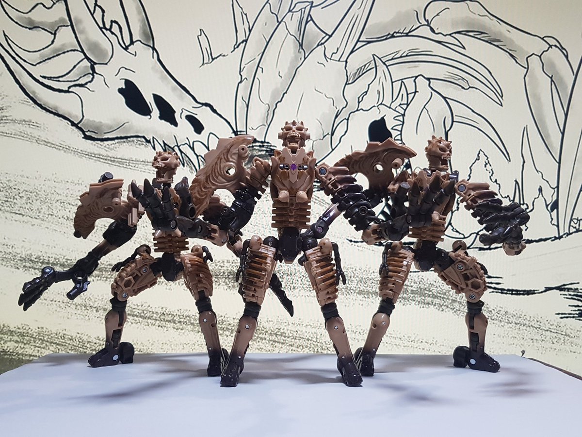 TheLocalBard's tweet photo. I have acquired a third Paleotrex and I don't intend to stop buying them or making bone abominations. Bonebominations.
#Transformers #Paleotrex #Blackarachnia #Bones #Abominations #Bonebominations https://t.co/dPs5pspOyA