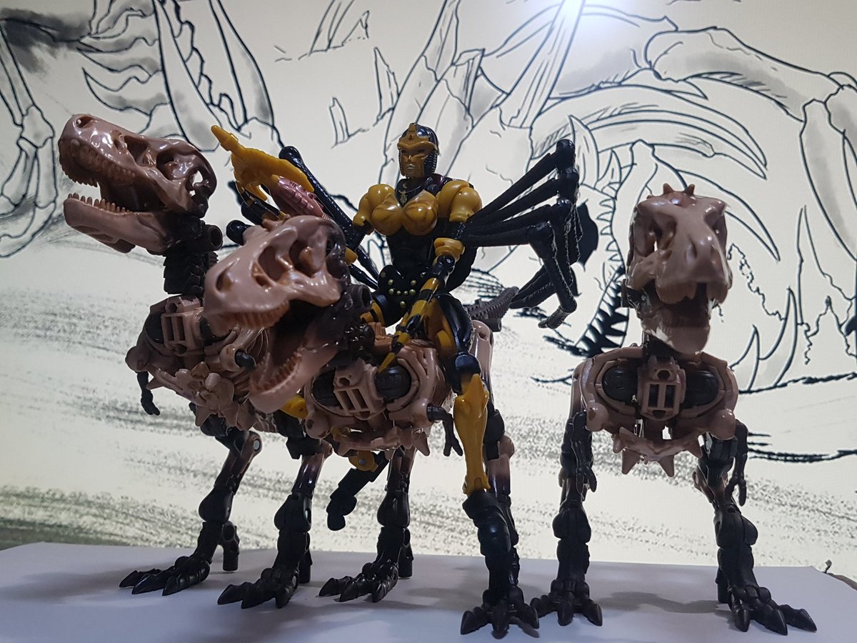 TheLocalBard's tweet photo. I have acquired a third Paleotrex and I don't intend to stop buying them or making bone abominations. Bonebominations.
#Transformers #Paleotrex #Blackarachnia #Bones #Abominations #Bonebominations https://t.co/dPs5pspOyA