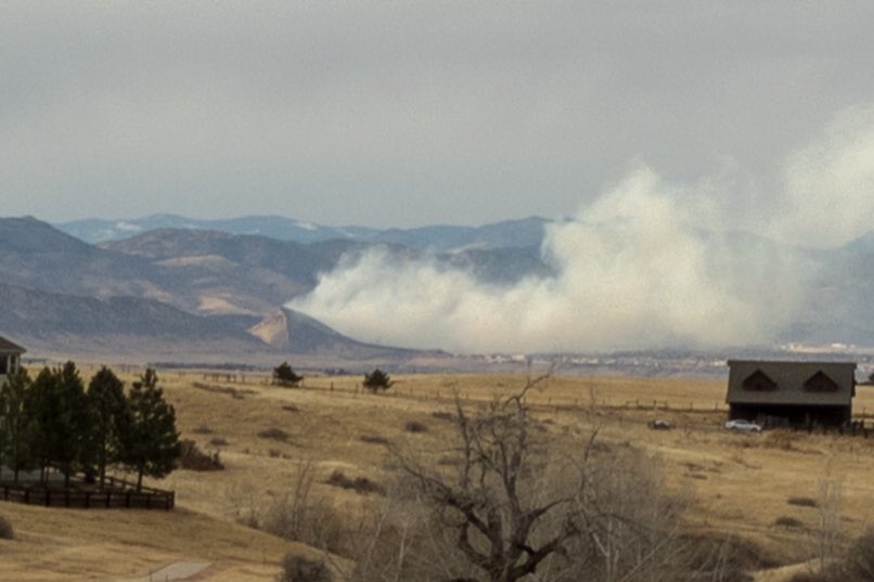 PhillipRubino's tweet photo. View from castle rock. @KDVR @CBSDenver https://t.co/CF3ViJYfRW