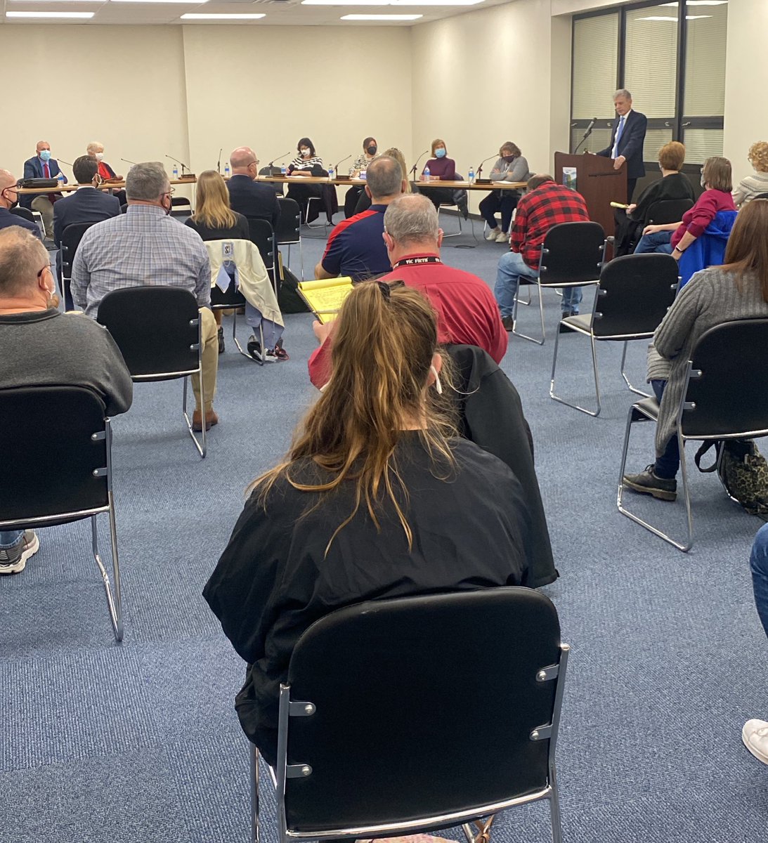 HannahFollmanTV's tweet image. Tonight Vigo County School Board members are holding the first preliminary determination hearing to discuss the future of all three local high schools. I will have more for you tonight on MyFox10 and News10 Nightwatch - @WTHITV #VCSC