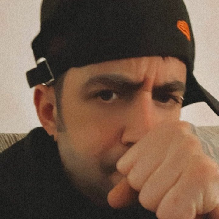 Yo siendo                  Yo intentando ser
cuenta soft               intimidante