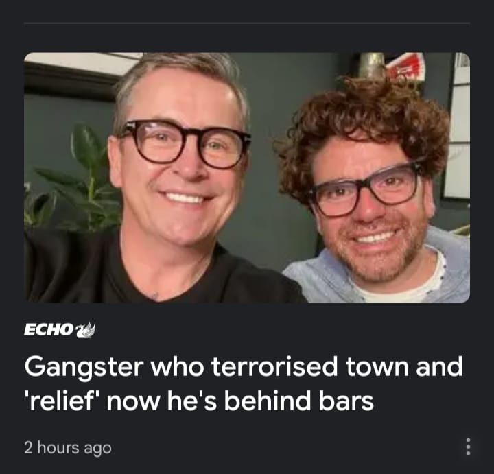 cantbarzed's tweet photo. These are off gogglebox aren't they..... double life who'da thought x #channel4  #Gogglebox https://t.co/L1PKUT3DG9