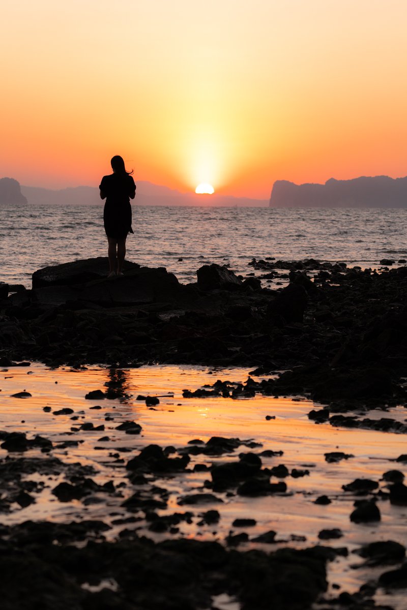 Alesha & Jarryd (@nomadasaurus) on Twitter photo This morning we decided to get up nice and early to watch the #sunrise over the limestone islands in the distance. It was so beautiful. We are so grateful to be back in the Land of Smiles - #Thailand.
<a href="/HugThailand/">Hug Thailand</a> | #hugthailand | #amazingthailand This morning we decided to get up nice and early to watch the #sunrise over the limestone islands in the distance. It was so beautiful. We are so grateful to be back in the Land of Smiles - #Thailand.
<a href="/HugThailand/">Hug Thailand</a> | #hugthailand | #amazingthailand