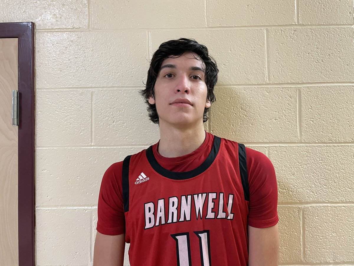 PrepHoopsSC's tweet photo. Hawk Invitational: Barnwell defeats Estill 67-58. Collin Ferguson and Russell Branch both scored 18 points for the Warhorses. Gage Dicks adds 16 points in the win. Xaviar Garvin scores 20 points in loss for Gators. #PrepHoops https://t.co/I2vF6ca2P8