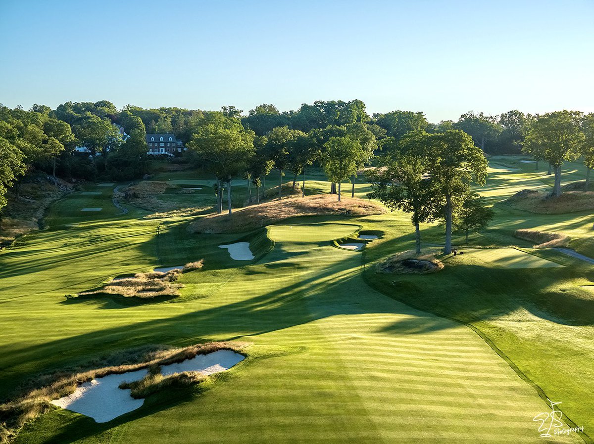 Evan_Schiller's tweet photo. One of the biggest treats and surprises of 2021 was the opportunity to photograph The Apawamis Club.  It had been at least 20 years since I’d been here.  The recent renovation by Keith Foster is absolutely fabulous…love the old school look he gave it.  @MGA1897 #golfcoursephotos https://t.co/aovkrktbqo