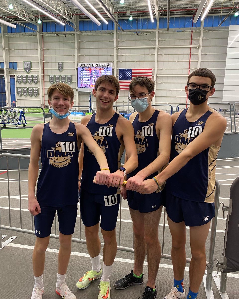 School record runs from Quinn O’Dell and DMR squad headline our day on Staten Island! Quinn ran 9:52 for the full 2 Mile and the DMR (Hedrick, Walther, Malone, O’Dell) went 11:43!